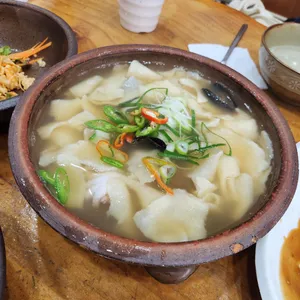 낙지한마리수제비 사진