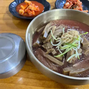 버드나무 도토리묵밥집 사진