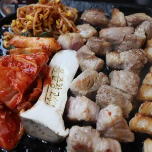 육즙창고 사진