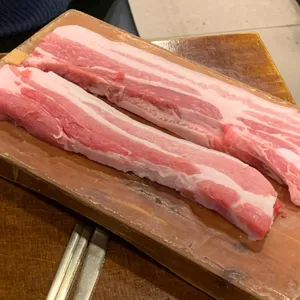 소나무가있는풍경 사진