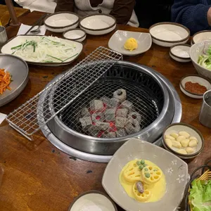 소나무가있는풍경 사진