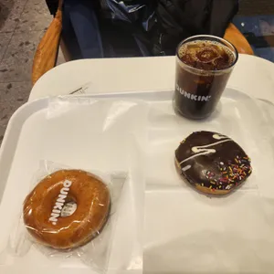 던킨 사진