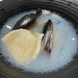 애슐리퀸즈 사진