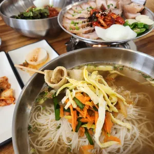 미감 국수와 돈도리 보쌈 사진
