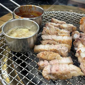 제이팜정육식당 사진 1