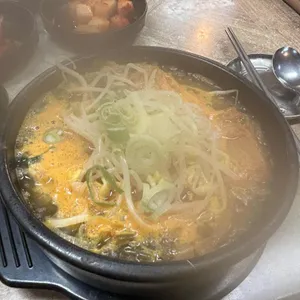 전주콩나물국밥 해물을품은짬뽕 사진