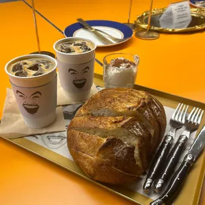 홍철책빵 사진