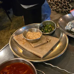 두툼 사진