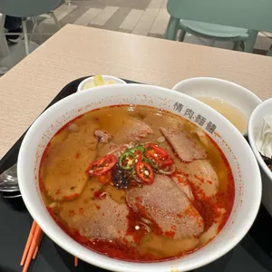 정육면체 사진