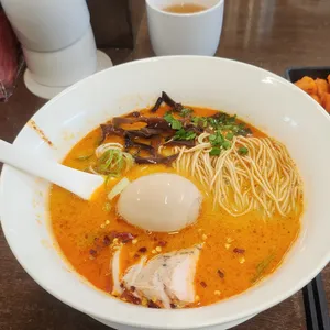 윤옥 사진