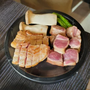 영화돈 사진