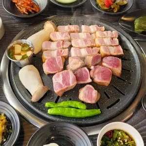영화돈 사진