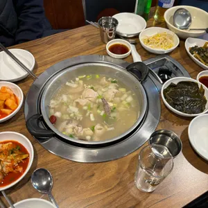 예진 닭한마리 산낙지 사진