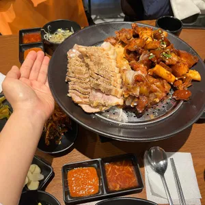 나다오족발 사진