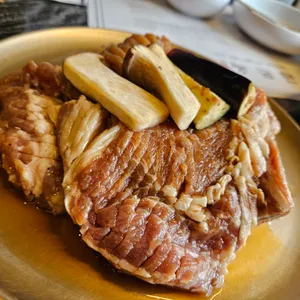 금돈옥 사진