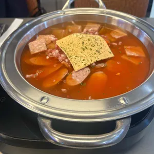 해방촌 부대찌개 사진