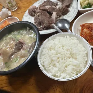 명산식당 사진