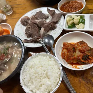명산식당 사진