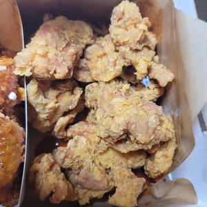 자담치킨 사진