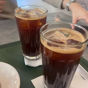 이야이야앤프렌즈 사진