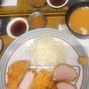 크레이지카츠 사진