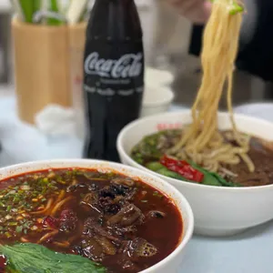융캉찌에 사진