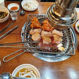 강적들숯불닭갈비 사진
