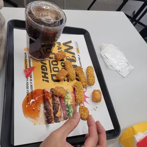 노브랜드버거 대표 사진