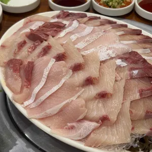 속초오징어시장 사진