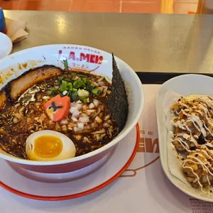 엘에이멘 사진