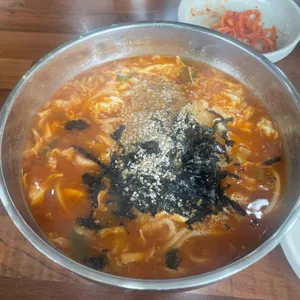 산이장칼국수 사진