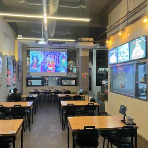 훌랄라참숯치킨 리뷰 사진