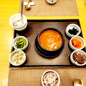 풀리한정식 사진