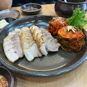 정광석항아리보쌈 사진