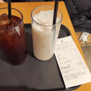 와이스퀘어 커피 사진