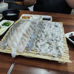 서민횟집 사진