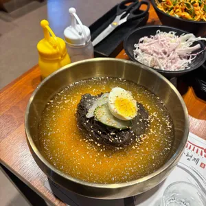 삼형제 사진