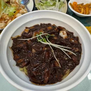 리엔 사진