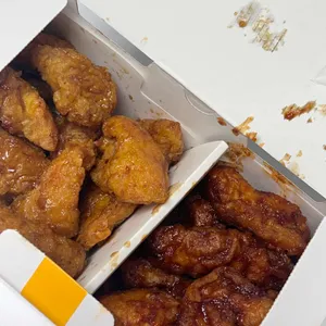 교촌치킨 사진 2