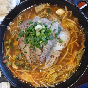 띤뜨 사진