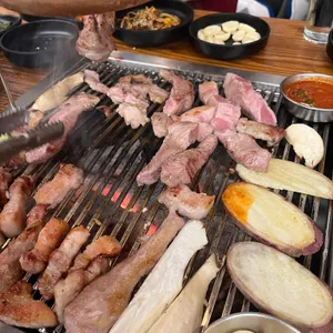삼겹촌 사진