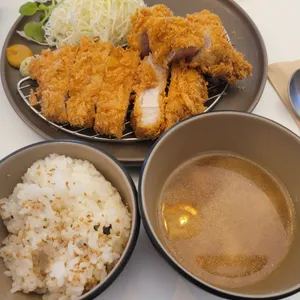 라키 사진