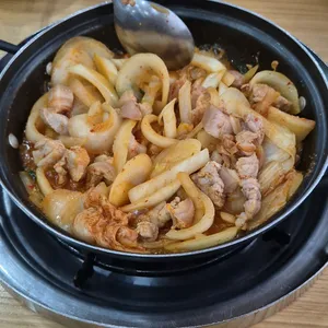 돼지집 사진