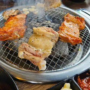 명물숯불닭갈비 사진