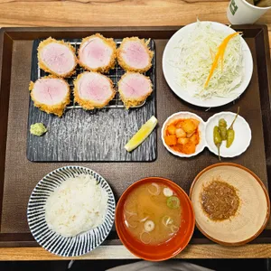톤타 사진