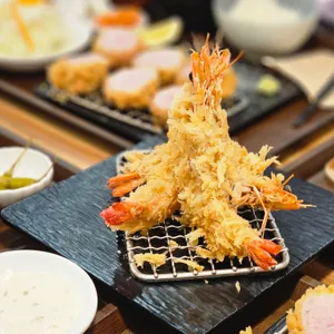 톤타 사진