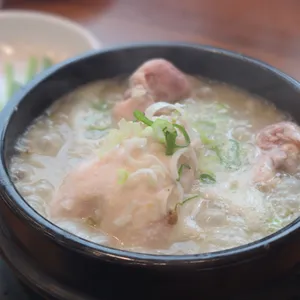 이우철한방누룽지삼계탕 사진
