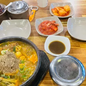 바우네24시 해장국 사진