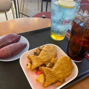 감성커피 사진
