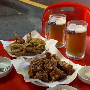 후렌드치킨 사진